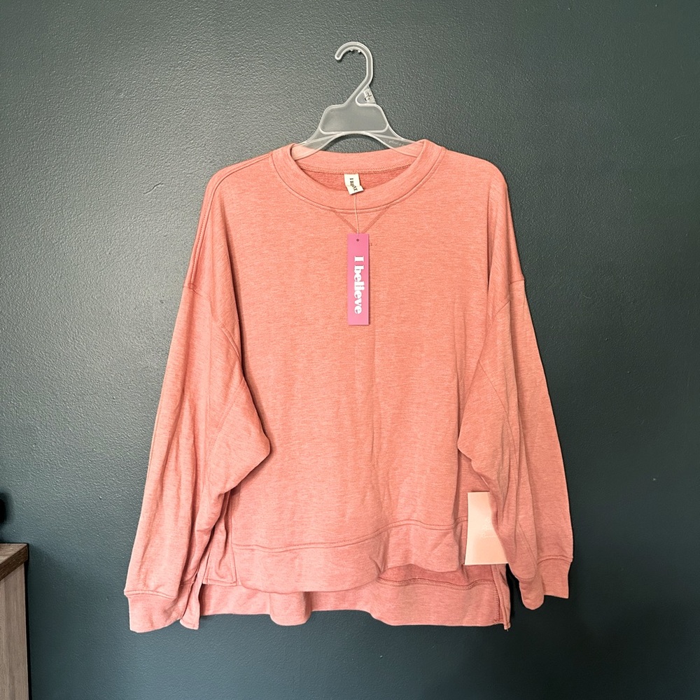 Light pink size 1X lightweight sweatshirt